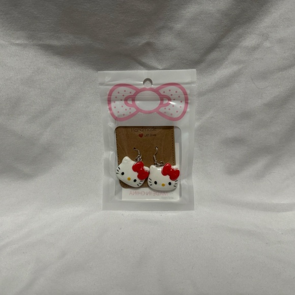 Handmade Red Bow Hello Kitty Earrings - Picture 7 of 7